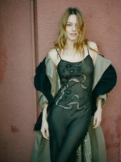 Réalisation Par Dresses^The Aurora - 1999