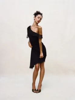 Réalisation Par Dresses^The Carrie - Black