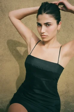 Réalisation Par Dresses^The Christy - Black
