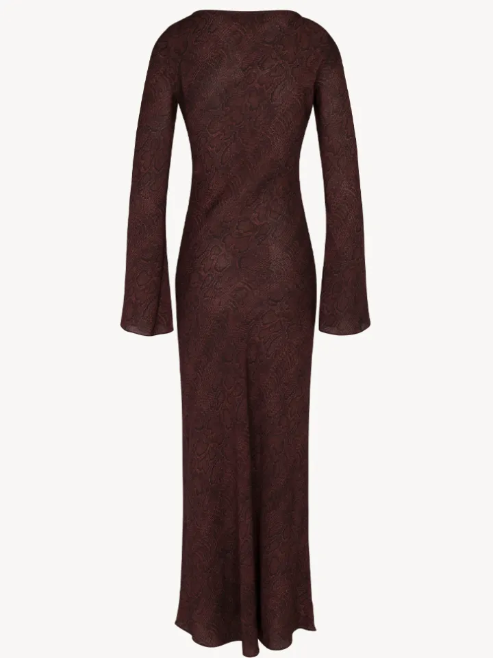 Réalisation Par Dresses^The Gia - Python