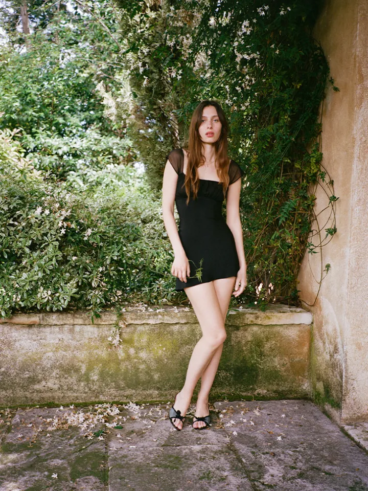Réalisation Par Dresses^The Léa - Black