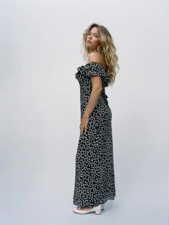 Réalisation Par Dresses^The Minnie - Dance