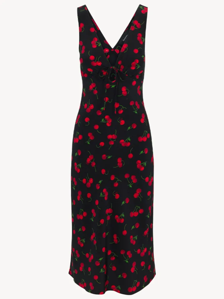 Réalisation Par Dresses^The Scarlet - Chérie