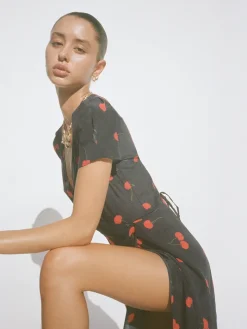 Réalisation Par Dresses^The Teale - Wild Cherry WildCherry