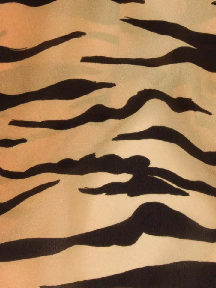 Réalisation Par Dresses^The Vivienne - Tiger