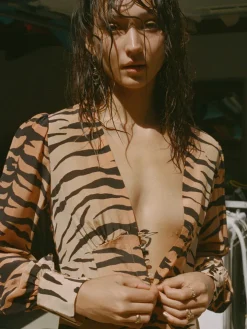 Réalisation Par Dresses^The Vivienne - Tiger