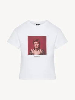 Réalisation Par Tees|Tops^Watch That Man Baby Tee - White