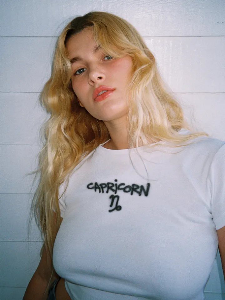 Réalisation Par Tees|Tops^Zodiac Tee - Capricorn